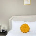 1br Uptown, Pool, Wine, Near Convention Center_311 Charlotte