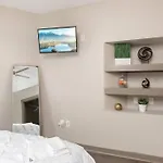 Dt Charm With Pool,gym,wine,wkspace, Free Parking Apartment Charlotte