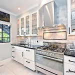 The Home Collection Clt: 600 Hermitage