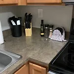 Apartment Good Vibe In The Heart Of Plaza/midwood Area