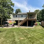 Newly Renovated Cute 3 Bedroom 2 Bath Bungalow