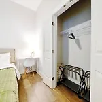 New Stylish Getaway- 5 Mil To Uptown/3 Smart Tvs! Charlotte