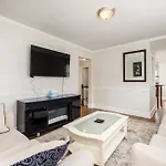 Walking Distance To Restaurants Bars And Breweries Holiday home Charlotte