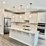 Apartment Luxury With Private Balcony And Amazing Views *