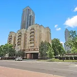 Cityscape Flat- 3Br Luxury Apt In Uptown