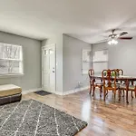 Updated Charlotte Home With Yard About 3 Mi To Uptown!