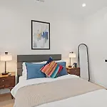 Apartment Stylish Modern 3br 3,5ba Townhouse In Charlotte