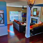 Clt Hideaway Near Concord Mills