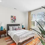 Apartment Elegant 3br3.5ba Modern Townhouse *