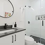 Apartment Stylish Modern 3br 3,5ba Townhouse In Charlotte