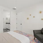 Stylish Modern 3br 3,5ba Townhouse In * Charlotte