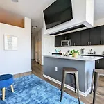 League Flats South End At South Blvd