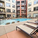 League Flats South End At South Blvd