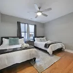 906 Westbrook B Views Rooftop Hot Tub And Short Walk To Stadium Charlotte