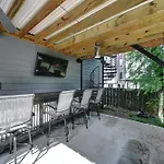 906 Westbrook B Views Rooftop Hot Tub And Short Walk To Stadium Charlotte