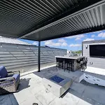 906 Westbrook B Views Rooftop Hot Tub And Short Walk To Stadium Holiday home *