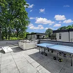 906 Westbrook B Views Rooftop Hot Tub And Short Walk To Stadium * Charlotte
