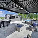 906 Westbrook B Views Rooftop Hot Tub And Short Walk To Stadium *