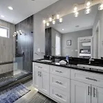 906 Westbrook B Views Rooftop Hot Tub And Short Walk To Stadium * Charlotte