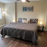 Spacious 2 Bed, 2 Bath Uptown Gem In The Heart Of The City-parking-wi-fi-balcony-walk To Boa Stadium * Charlotte