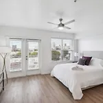 Premium Apartments And Studios At Midtown 205 In Charlotte