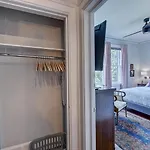 The Collection Clt: Lamar Avenue Apartment *