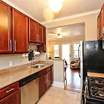 Apartment The Collection Clt: Kirkwood Avenue