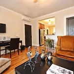 The Collection Clt: Kirkwood Avenue Apartment