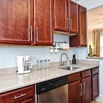 The Collection Clt: Kirkwood Avenue Apartment *