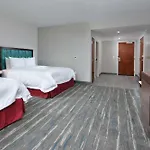 Hampton & North I 485 Hotel 3*