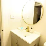 3 Bedroom Townhome Minutes To Uptown *