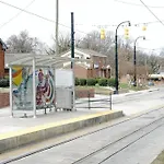 3 Bedroom Townhome Minutes To Uptown