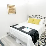 3 Bedroom Townhome Minutes To Uptown Charlotte