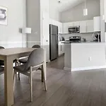 Landing - Modern Apartment With Amazing Amenities