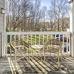 Landing - Modern With Amazing Amenities Charlotte