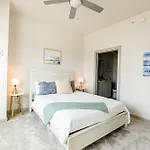 Uptown Fully Furnished 2br Apts Charlotte
