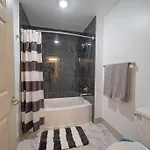 Regal Living Apartment Charlotte