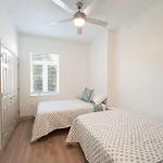 Apartment Regal Living