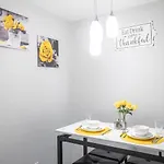 Villa Cozy Home, 10 Minutes Away From Downtown *