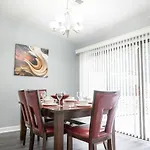 Cozy Home, 10 Minutes Away From Downtown * Charlotte