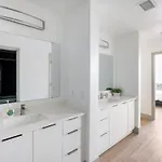 4bd Premium Family With Gym Apartment Charlotte