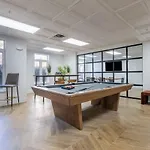 4bd Premium Family With Gym Apartment Charlotte