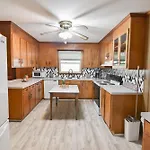 Cozy 2br 2ba 5 Min To 20 Min To Downtown Clt