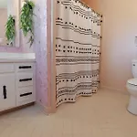 Cozy 2br 2ba 5 Min To 20 Min To Downtown Clt