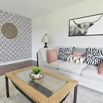 Cozy 2br 2ba 5 Min To 20 Min To Downtown Clt Holiday home Charlotte