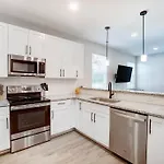 Escape To Luxury & Uptown Stunner & Brand New