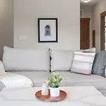 Landing - Modern Apartment With Amazing Amenities