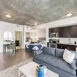 The Ascher In * Charlotte