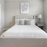 Landing - Modern Apartment With Amazing Amenities