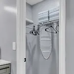 Stylish Home Near Uptown, Unc, Noda, Plaza-Shamrock Charlotte